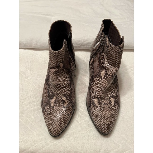 Snake skin unisa booties size 8 - Picture 1 of 3